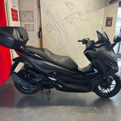 Honda Forza  Paris 10e Arrondissement