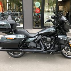 Harley Davidson Street Glide  Paris 17e Arrondissement