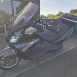Suzuki Burgman  Tr&eacute;gueux