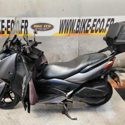 Yamaha X MAX  Vitrolles