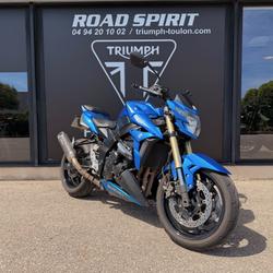 Suzuki GSR 750  Ollioules