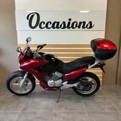 Honda Varadero 125  Saint-Malo