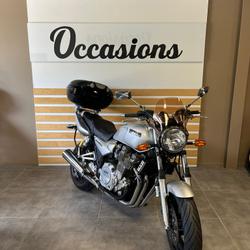 Yamaha XJR 1300  Saint-Malo