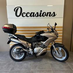 Honda Varadero 125  Saint-Malo
