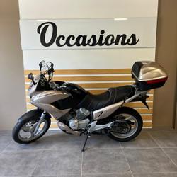 Honda Varadero 125  Saint-Malo