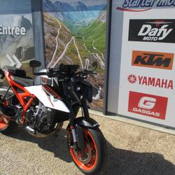 KTM Duke  Varennes-l&egrave;s-M&acirc;con