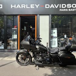 Harley Davidson Road Glide  Paris 11e Arrondissement