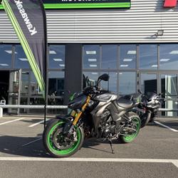 Kawasaki Z  Tours