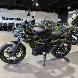 Kawasaki Z  N&icirc;mes