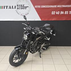 Honda CB  Rez&eacute;