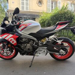 Aprilia Tuono  Paris 11e Arrondissement