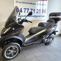Piaggio MP3  Mably