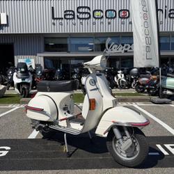Vespa PX  Saint-Martin-d'H&egrave;res