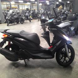 Piaggio Medley  Arles