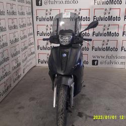 Piaggio Medley  Arles