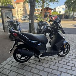 Kymco Agility  Nanterre