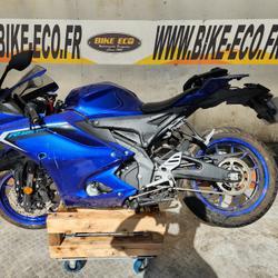 Yamaha YZF R 125  Vitrolles