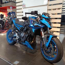 Suzuki GSX  Ruy-Montceau