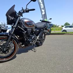 Kawasaki A1  Tr&eacute;gueux