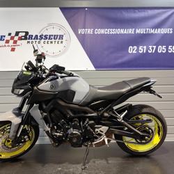 Yamaha MT09  La Roche-sur-Yon
