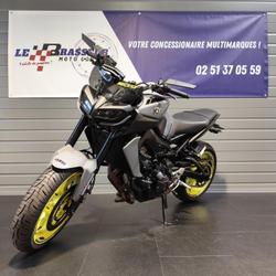 Yamaha MT09  La Roche-sur-Yon