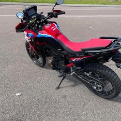 Honda Africa Twin  La Chapelle-Saint-Luc