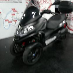 Piaggio MP3  Paris 17e Arrondissement