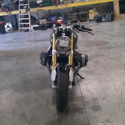 BMW Nine-T  Arles