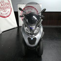 Piaggio MP3  Paris 17e Arrondissement