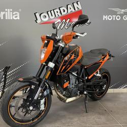 KTM 690 Duke  Gleiz&eacute;