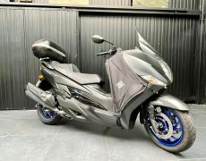 Suzuki Burgman Saint-Thibault-des-Vignes