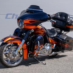 Harley Davidson Street Glide  Valence