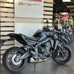 Yamaha MT09  Voglans