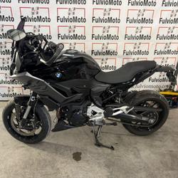BMW F 900 XR  Arles