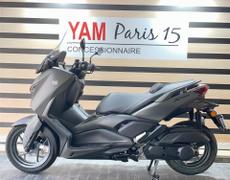 Yamaha X MAX Paris 15e Arrondissement