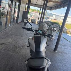 Yamaha MT07  Bourg-l&egrave;s-Valence
