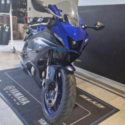 Yamaha YZF R7  D&eacute;ville-l&egrave;s-Rouen