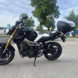 Yamaha MT09  Pontarlier