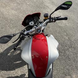 BMW F 800 R  Al&egrave;s
