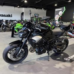 Kawasaki Z  N&icirc;mes