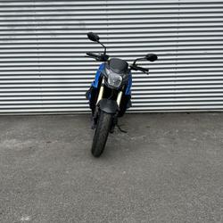 Suzuki GSR 750  Bayonne
