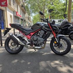 Honda Hornet  Paris 11e Arrondissement
