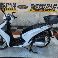 Honda SH  Vitrolles