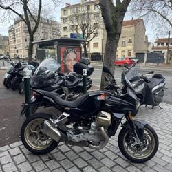 Guzzi V10  Nanterre