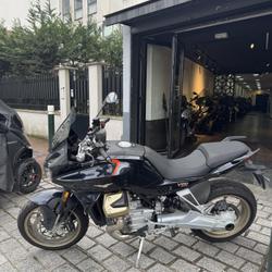 Guzzi V10  Nanterre