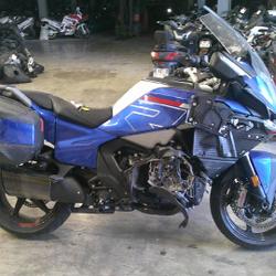Autres BMW  Arles