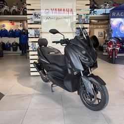 Yamaha X MAX  Roquebrune-sur-Argens