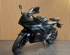 Yamaha YZF R 125 Saint-Herblain