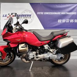 Guzzi V10  La Roche-sur-Yon