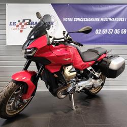 Guzzi V10  La Roche-sur-Yon